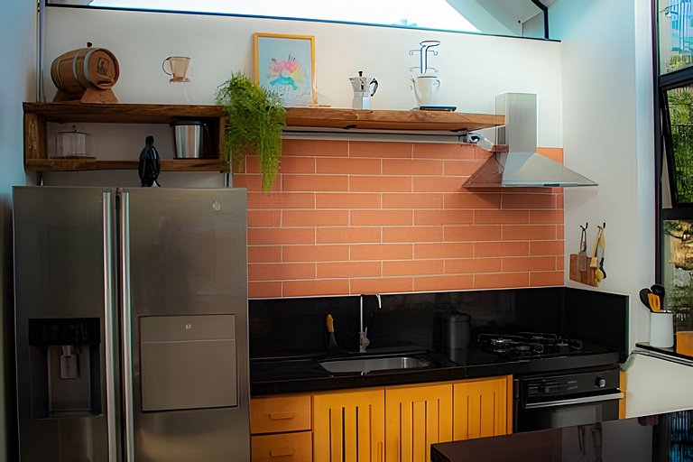 Cabana sobre o cafezal com ofurô e Starlink